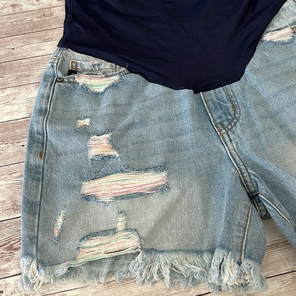 Pinkblush Medium Wash Distressed Rainbow Thread Full Panel Maternity Jean Shorts - Picture 4 of 9